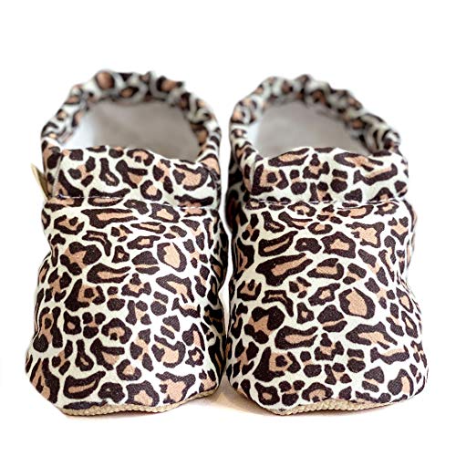 Baby-Hausschuhe aus Baumwolle, Mokassins, Unisex, für Neugeborene, Geschenk, Baby, Mädchen, Junge, Kleinkind, Lauflernschuhe, rutschfeste weiche Sohle, Weiß, Leopard, Größe: 18-24 Monate von milk&black