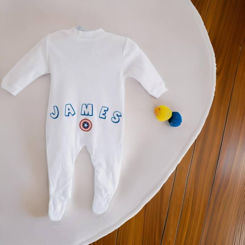 Personalisierter Superhelden Strampler Schlafanzug Aus 100% Baumwolle von millymollymorley