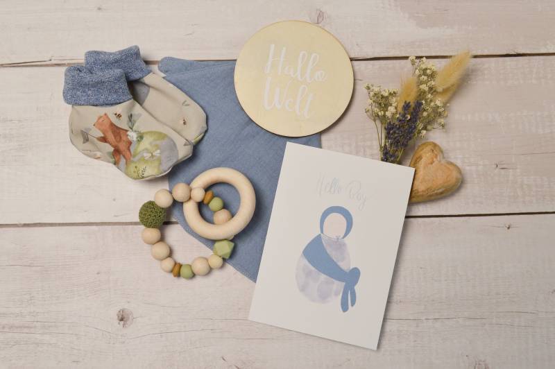 Geschenkbox Zur Geburt Bär Mit Karte Hello Boy von mimiundpipa