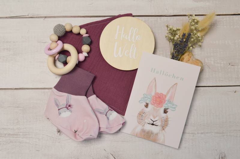 Geschenkbox Zur Geburt Hase Mit Karte Hallöchen Geschenkbox Zur Geburt Hase Mit Karte Hallöchen von mimiundpipa