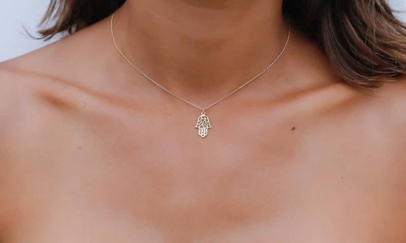 Gold Hamsa Halskette, Hand Zarte Goldkette, Alltägliche Filigran Gold Hamsa Halskette, Hand Zarte Goldkette, Alltägliche Filigran von miniLALI