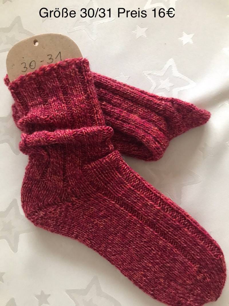 Handgestrickte Socken 30/31 von miniMataStricken