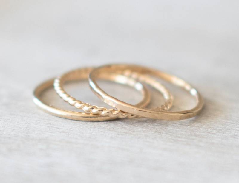 Dünne Strukturierte Goldringe - 3Er Set, Zierliche Goldringe, Stapelbare Ringe, 14K Für Frauen von minimalaccents
