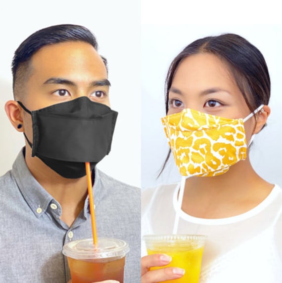 Trinkmaske/Strohmaske Maske Mit Strohloch Selbstschließendes Hands Free Design Klappe Nasendraht Made in Usa von minimelgoods