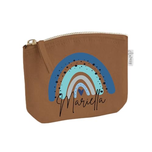Schminktasche mit Name für Mädchen | Motiv Regenbogen in blau | kleine Kosmetiktasche für Frauen & Kinder personalisiert | Make-up Täschchen mit Reißverschluss (braun, 14 x 11 cm) von minimutz