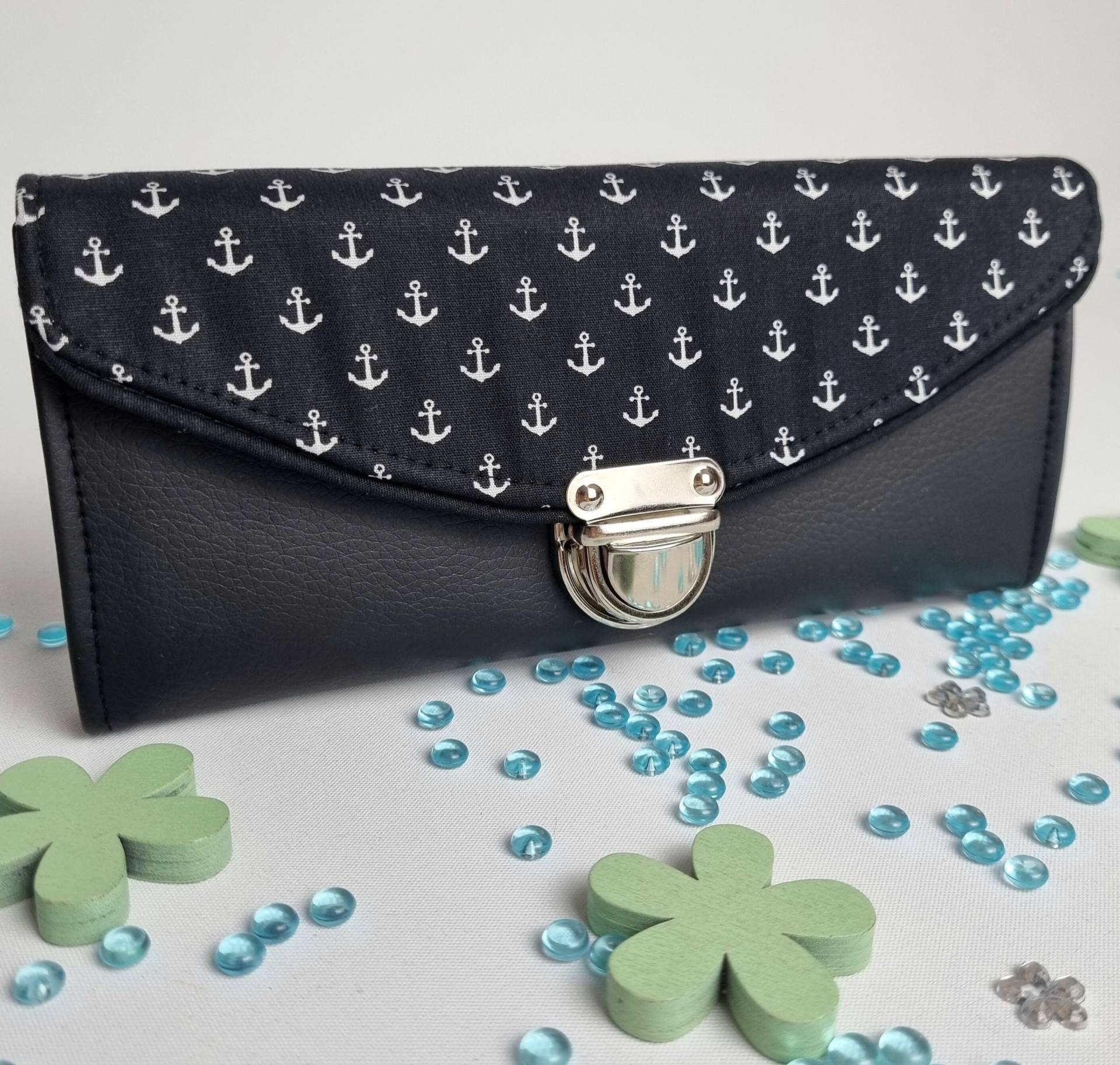 Geldbörse von minzeblau