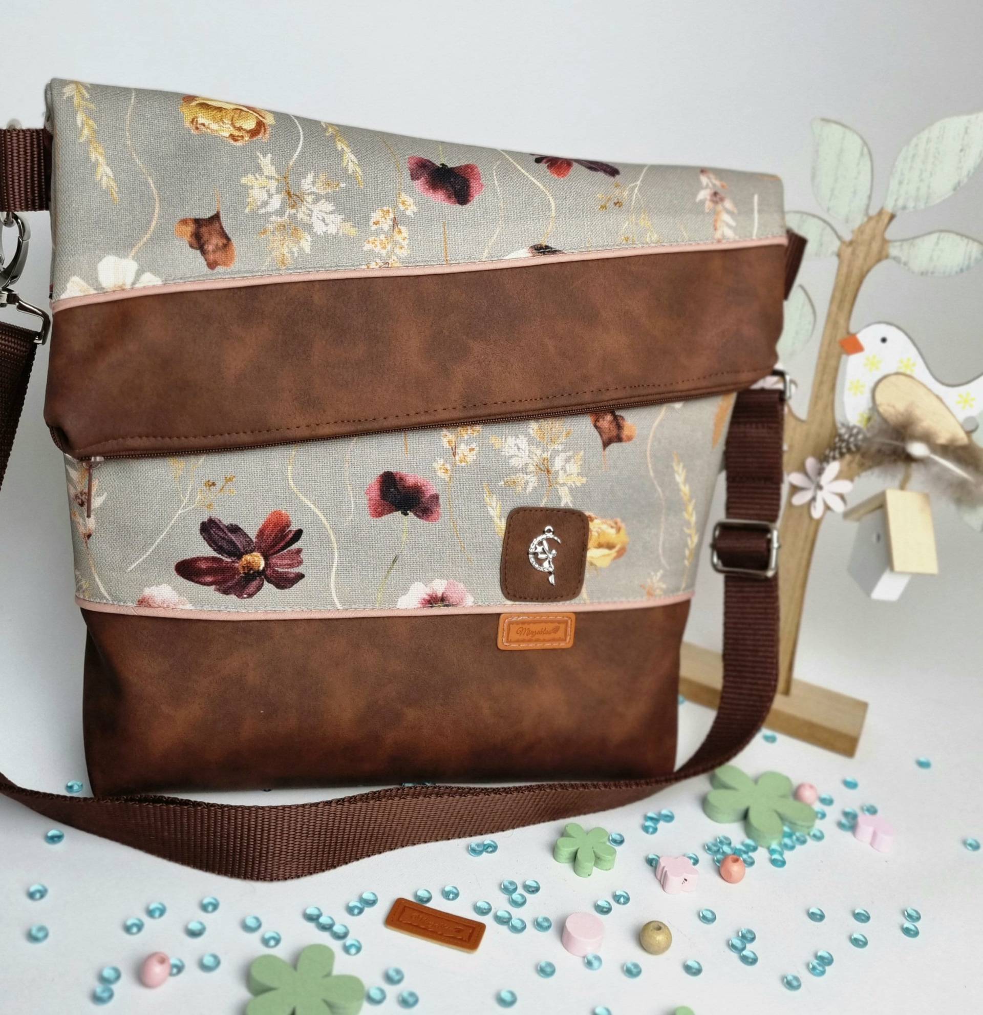 Umhängetasche von minzeblau