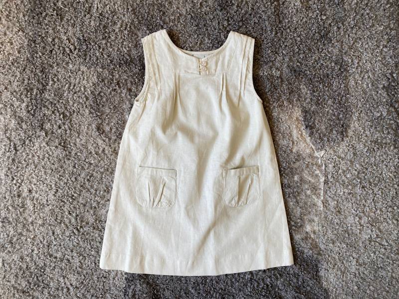 Vintage Kinderkleid Leinen Baumwollmix Sommerkleid Größe 7/8 Jahre | 122 - 128 cm Retro Mädchenkleidung Naturweißes Kleid Mit Taschen von miovinta