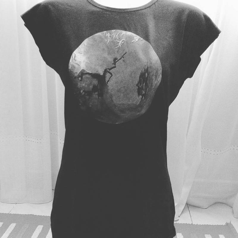 Impulse Schwarzes T-Shirt Direkter Textildruck Von Der Acrylmalerei Impulse Schwarzes T-Shirt Direkter Textildruck Von Der Acrylmalerei von miritaTshirts