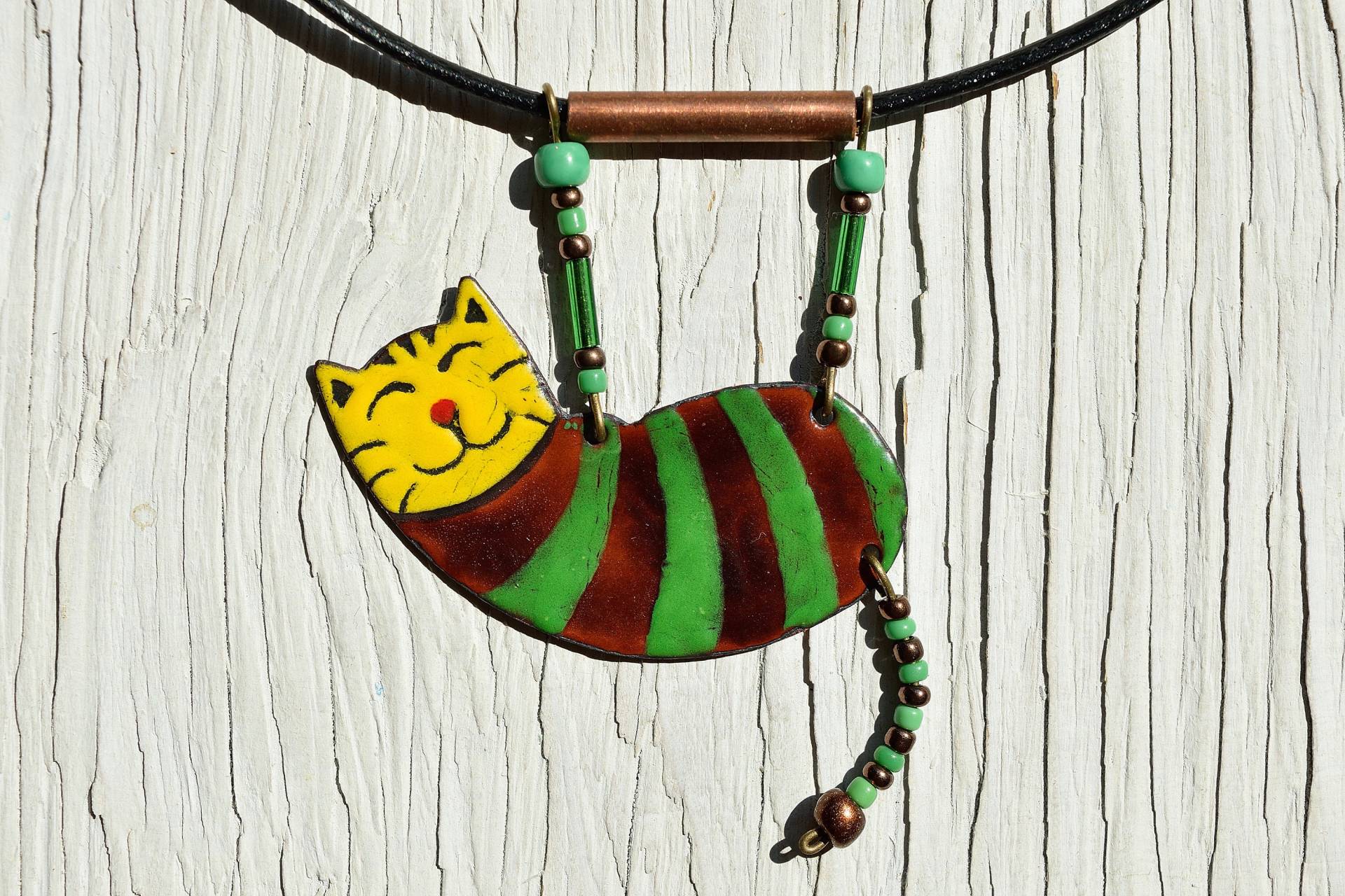Emaille Halskette, Anhänger, Schmuck, Katzen Katze Boho Gestreifte Tabby Emaille Halskette, Anhänger, Schmuck, Katzen Katze Boho Gestreifte Tabby von miskka