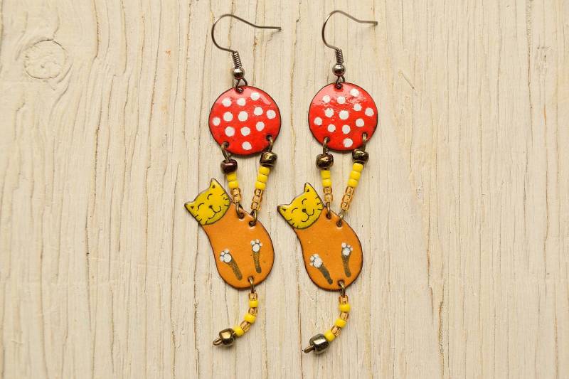 Emaille Ohrringe, Katzen Schmuck, Polka Dots, Ohrringe, Boho Braune Katze, Kätzchen, Ocker Schmuck Emaille Ohrringe, Katzen Schmuck, Polka Dots, Ohrringe, Boho Braune Katze, Kätzchen, Ocker Schmuck von miskka