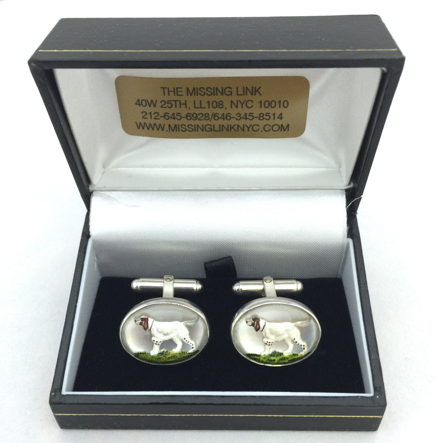 Vintage Reverse Geschnitzte Handbemalte Glas Hund Crystal Style Paar Sterling Silber Oval Manschettenknöpfe Mit Box Vintage Reverse Geschnitzte Handbemalte Glas Hund Crystal Style Paar Sterling Silber Oval Manschettenknöpfe Mit Box von missinglinknyc