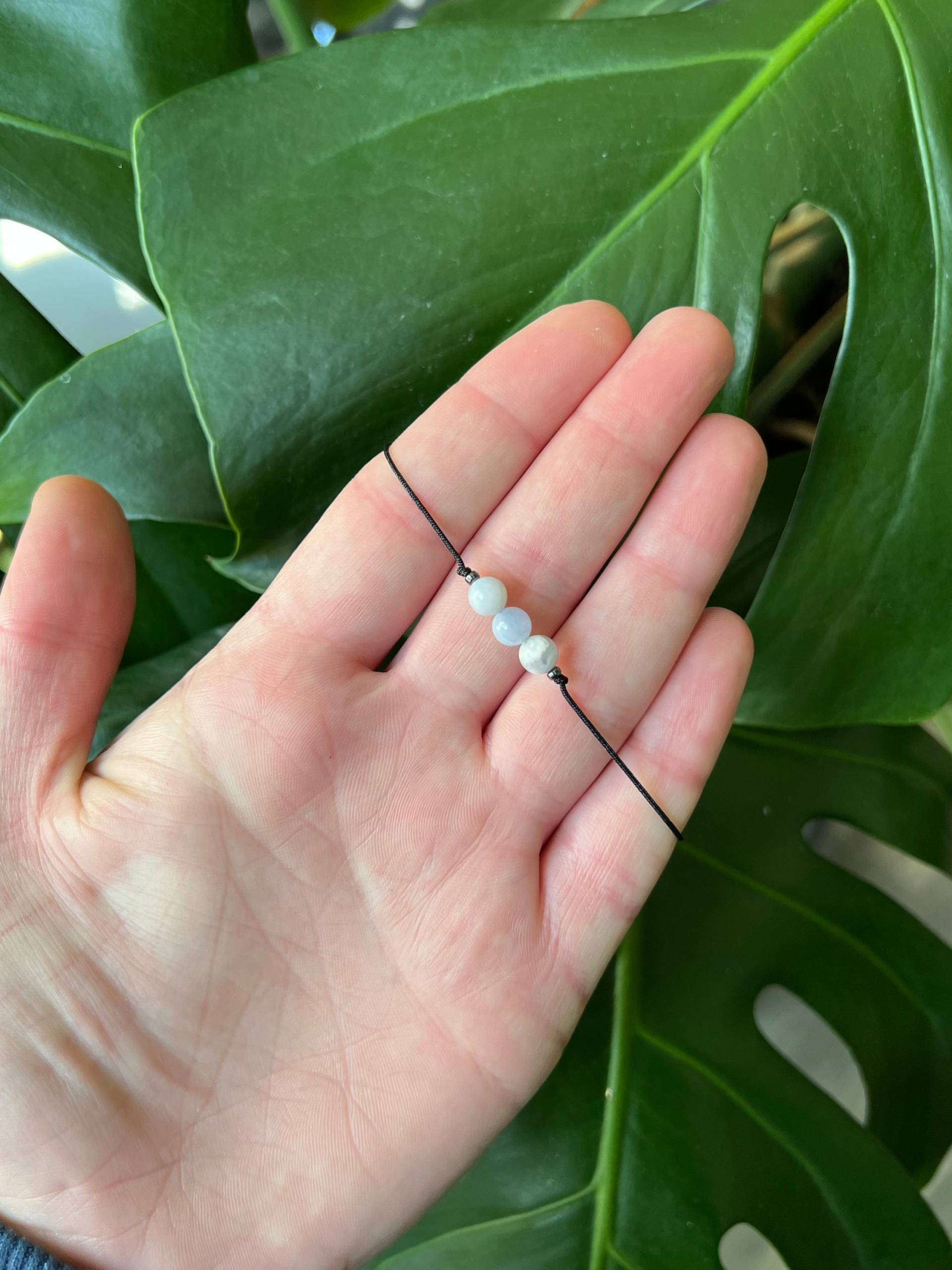 Chalcedon Armband/Aus Natursteinen Zierliches Perlenarmband von mitNino