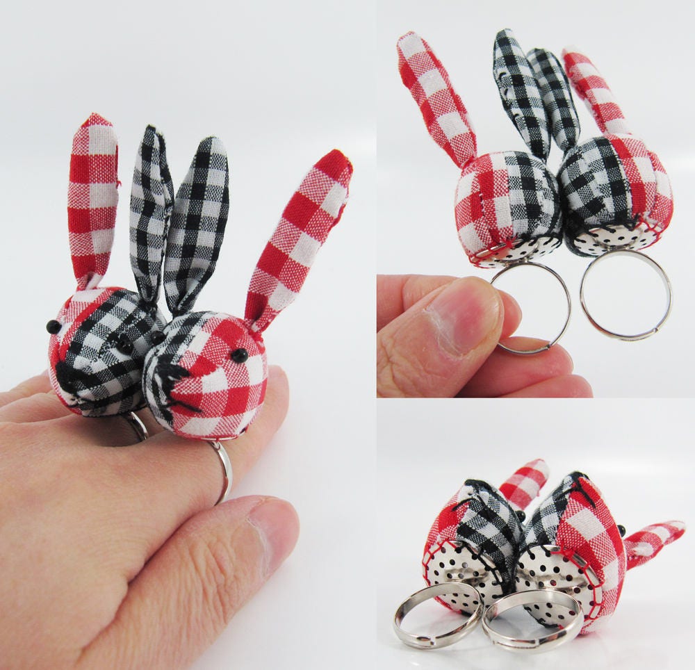 Made-To-Order | 1 - 2 Wochen- Bunny Doppel Ring-Rot Schwarz Gingham Made-To-Order | 1 - 2 Wochen- Bunny Doppel Ring-Rot Schwarz Gingham von miwary