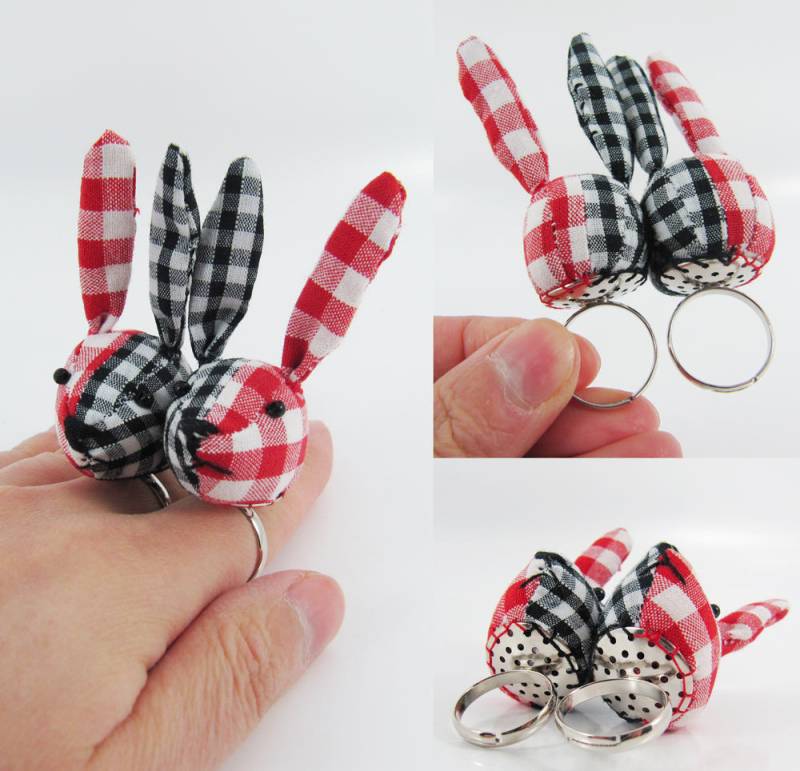 Made-To-Order | 1 - 2 Wochen- Bunny Doppel Ring-Rot Schwarz Gingham Made-To-Order | 1 - 2 Wochen- Bunny Doppel Ring-Rot Schwarz Gingham von miwary