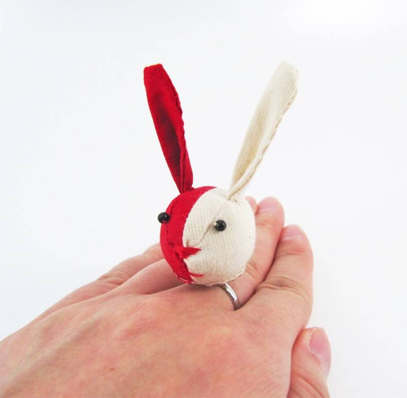 Made-To-Order | 1 - 2 Wochen Bunny Einstellbare Ring-Rot & Ungebleichte Farbe Hälfte von miwary