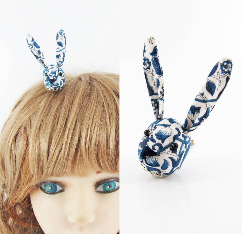 Made-To-Order | 1 - 2 Wochen Hase Haarspange Liberty William Morris Blau Made-To-Order | 1 - 2 Wochen Hase Haarspange Liberty William Morris Blau von miwary