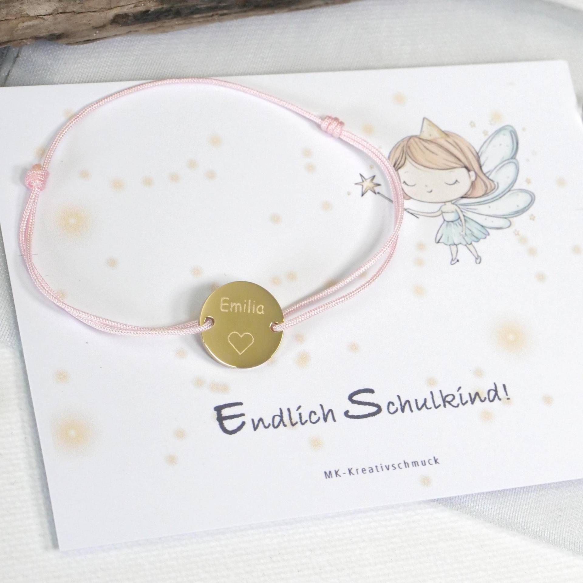 Schulkind Armband Mit Namen - Personalisiertes Geschenk Einschulung Einschulungsgeschenk Mädchen Und Jungen Kindergartenkind Schulkind Armband Mit Namen - Personalisiertes Geschenk Einschulung Einschulungsgeschenk Mädchen Und Jungen Kindergartenkind von mkkreativschmuck