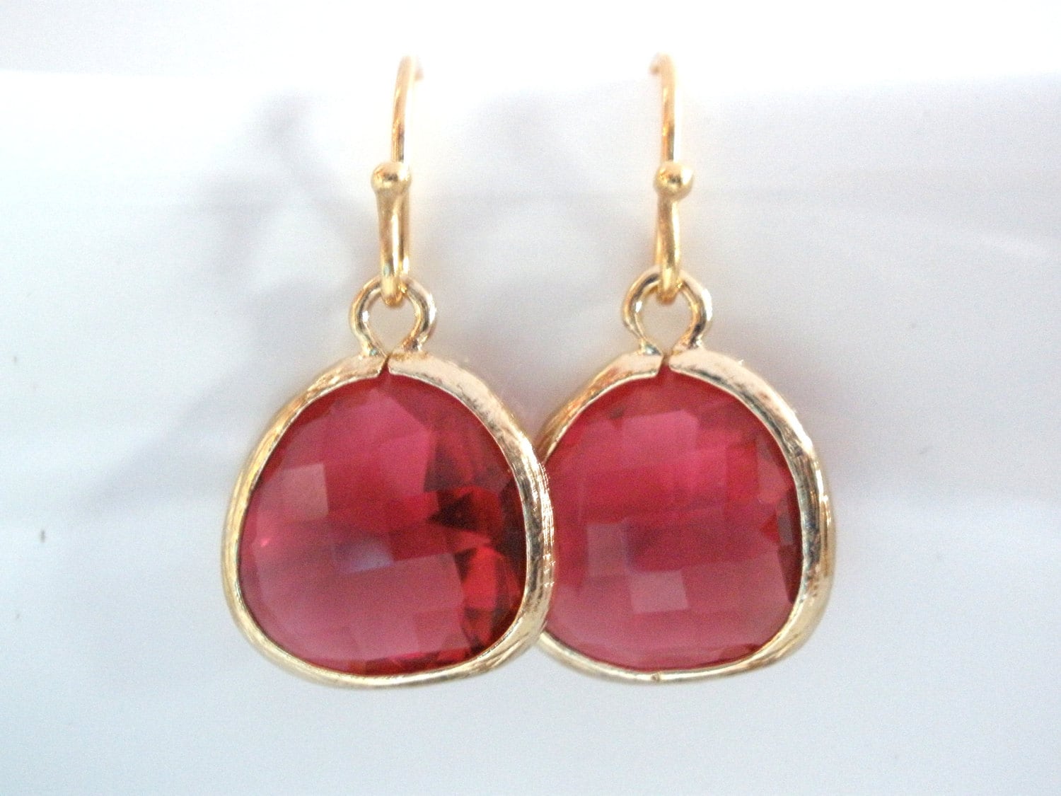 Fuchsia Ohrringe, Fuschia, Gold Rosa Schmuck, Hot Pink, Brautjungfer Braut Ohrringe Geschenke Fuchsia Ohrringe, Fuschia, Gold Rosa Schmuck, Hot Pink, Brautjungfer Braut Ohrringe Geschenke von mlejewelry