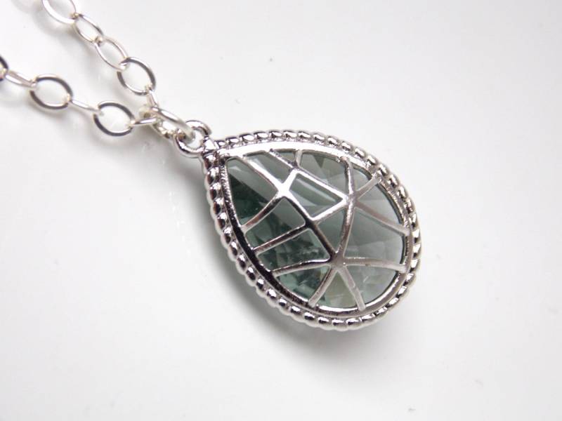 Grau Halskette, Silber Anhänger, Sterling Anthrazit, Brautjungfer Brautschmuck, Geschenk Grau Halskette, Silber Anhänger, Sterling Anthrazit, Brautjungfer Brautschmuck, Geschenk von mlejewelry