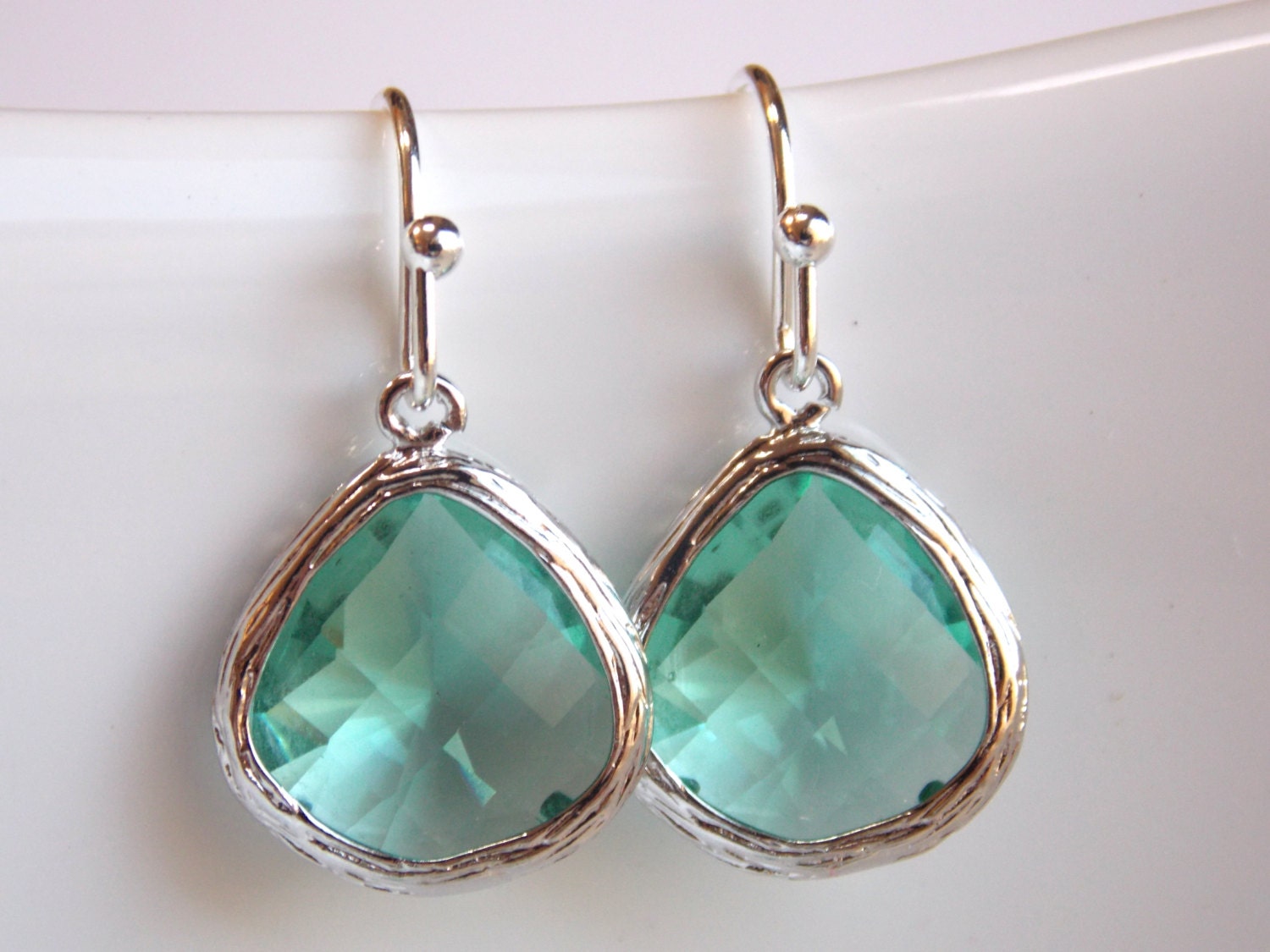 Grüne Ohrringe, Aqua Erinite, Petrol, Silber Weiches Grün, Brautjungfer Braut Ohrringe Schmuck, Geschenke Grüne Ohrringe, Aqua Erinite, Petrol, Silber Weiches Grün, Brautjungfer Braut Ohrringe Schmuck, Geschenke von mlejewelry