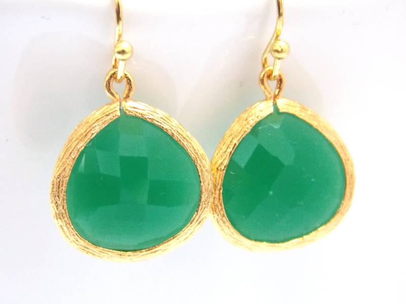Grüne Ohrringe, Gold Grüne Palace Green, Hochzeitsschmuck, Brautjungfer Braut Geschenke von mlejewelry