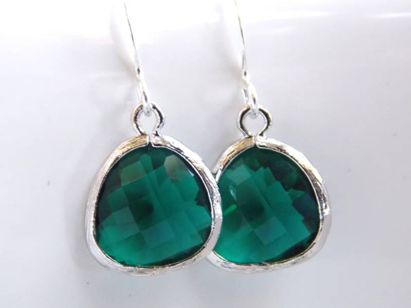Grüne Ohrringe, Silber Smaragdgrün, Petite, Baumeln, Tropfen, Glas, Brautjungfer Braut Ohrringe Schmuck, Geschenke Grüne Ohrringe, Silber Smaragdgrün, Petite, Baumeln, Tropfen, Glas, Brautjungfer Braut Ohrringe Schmuck, Geschenke von mlejewelry