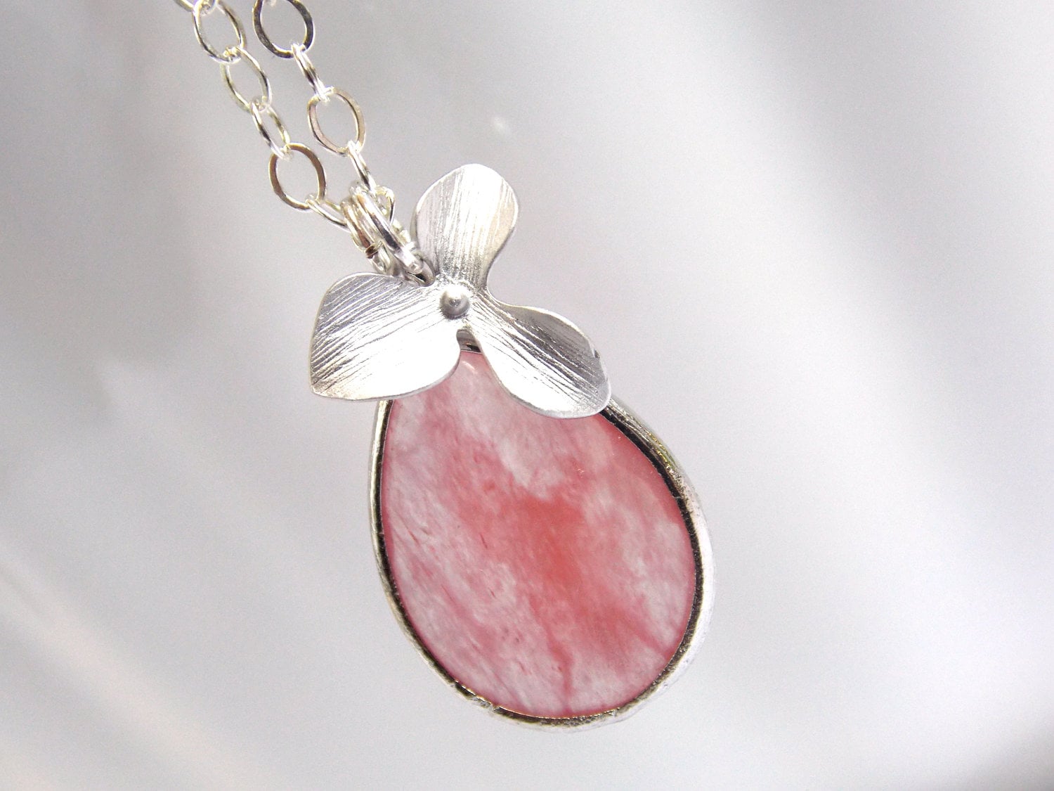 Koralle Halskette, Glas Sterling Silber, Orchidee Blume Brautjungfer Schmuck, Geschenk Koralle Halskette, Glas Sterling Silber, Orchidee Blume Brautjungfer Schmuck, Geschenk von mlejewelry