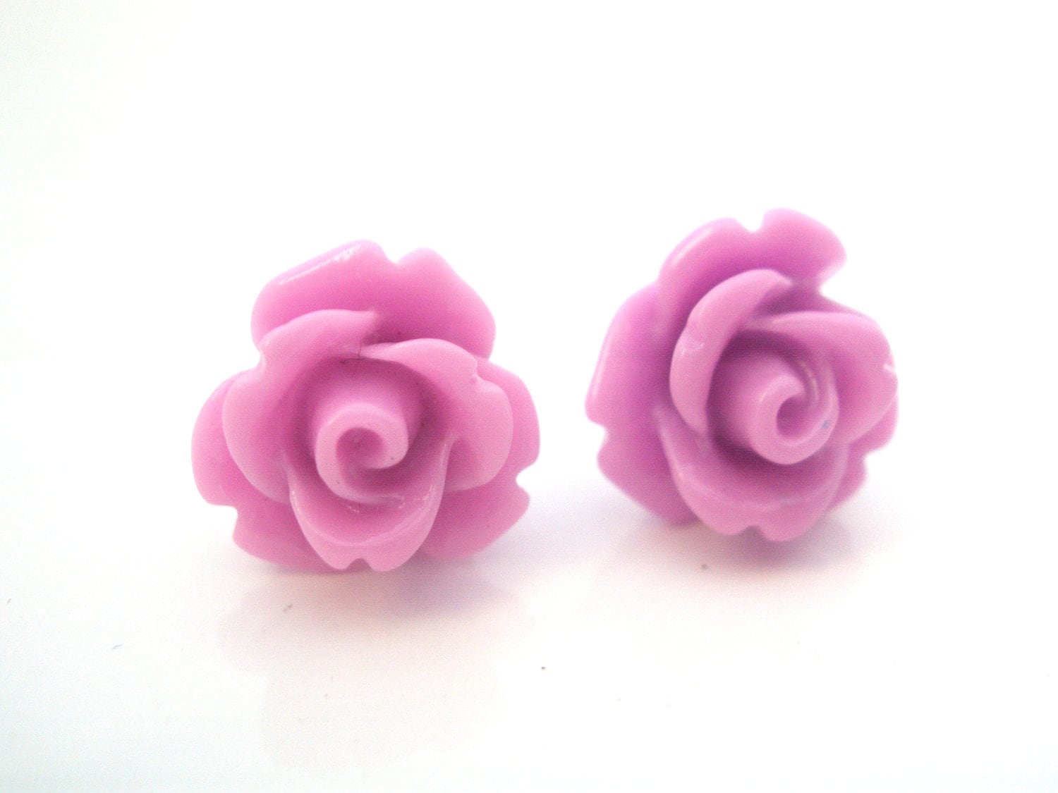 Lavendel Ohrringe, Lila Ohrstecker, Rose Flieder, Blume Hochzeit, Brautjungfer Geschenke Lavendel Ohrringe, Lila Ohrstecker, Rose Flieder, Blume Hochzeit, Brautjungfer Geschenke von mlejewelry