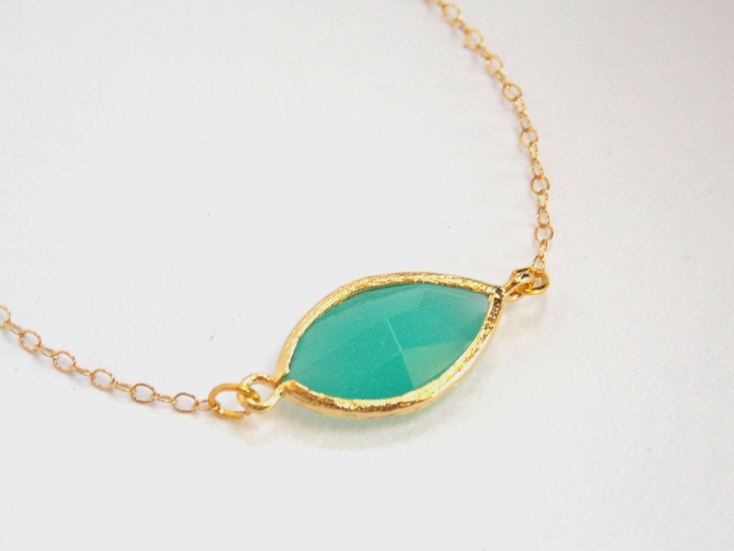 Mint Blau Armband, Gold Gefüllt, Aqua Türkis, Hochzeitsschmuck, Brautjungfer Schmuck, Geschenke von mlejewelry
