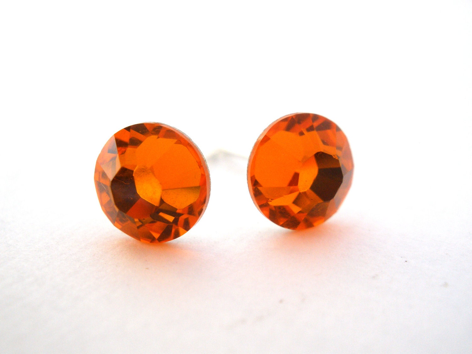 Orange Ohrstecker, Ohrringe, Post, Mandarine, Sonne Farbe, Hochzeit , Swarovski Kristall, Brautjungfer Geschenke, Ohrringe Orange Ohrstecker, Ohrringe, Post, Mandarine, Sonne Farbe, Hochzeit , Swarovski Kristall, Brautjungfer Geschenke, Ohrringe von mlejewelry