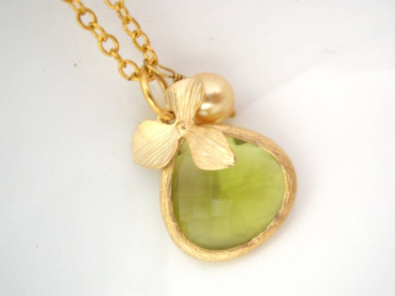 Peridot Halskette, Blume Grüne Orchidee Chartreuse, Orchidee, Glas Brautjungfer Geschenk von mlejewelry