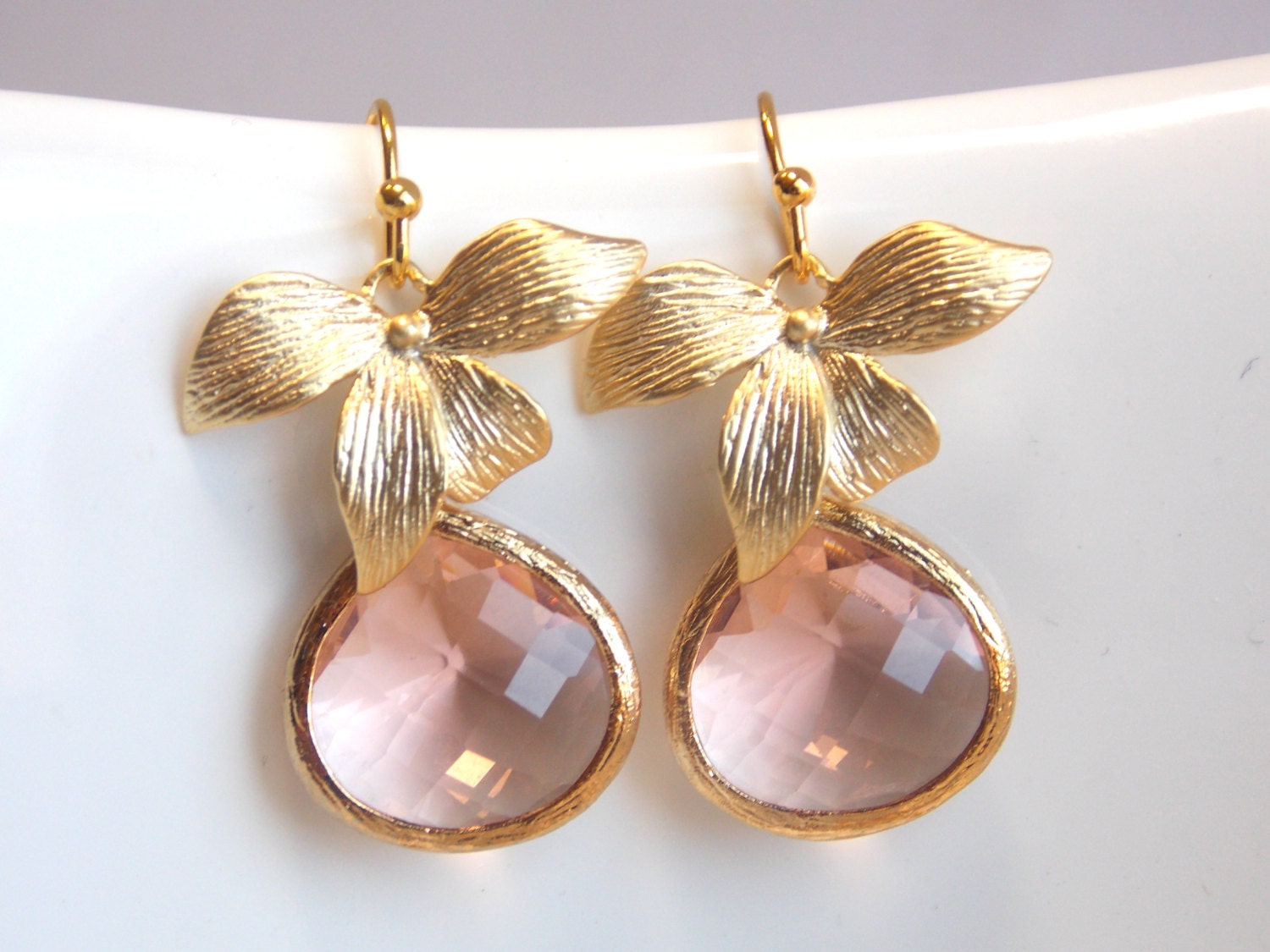 Pfirsich Ohrringe, Glas, Champagner, Kristall Gold Blume, Baumeln, Tropfen, Hochzeitsschmuck, Brautjungfer Geschenke Pfirsich Ohrringe, Glas, Champagner, Kristall Gold Blume, Baumeln, Tropfen, Hochzeitsschmuck, Brautjungfer Geschenke von mlejewelry