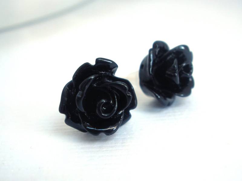 Schwarze Rosen Ohrringe, Blumen Ohrstecker, Cabochon Post Brautjungfern Geschenk Schwarze Rosen Ohrringe, Blumen Ohrstecker, Cabochon Post Brautjungfern Geschenk von mlejewelry