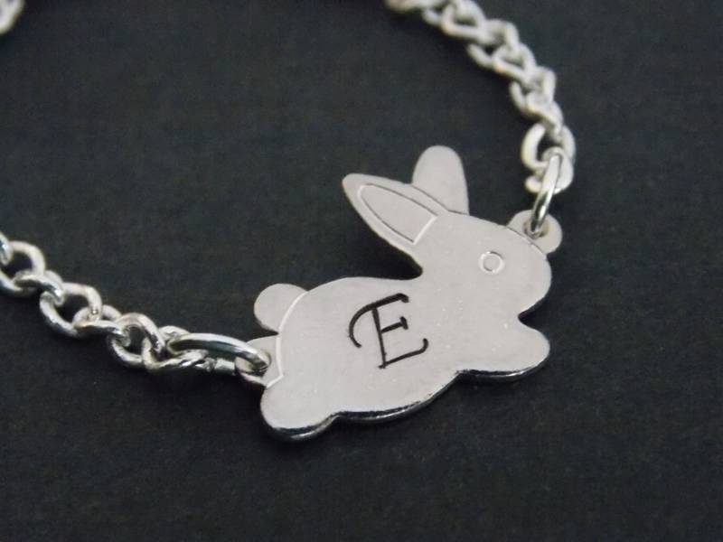 Silber Armband, Kaninchen Initial Hase Silber, Personalisiert, Charm, Winzig, Tier Schmuck, Freund Geschenk Silber Armband, Kaninchen Initial Hase Silber, Personalisiert, Charm, Winzig, Tier Schmuck, Freund Geschenk von mlejewelry