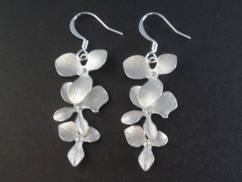 Silber Orchidee Ohrringe, Blumen Drei Blumen, Baumeln, Brautjungfer Geschenke, Braut Ohrring Silber Orchidee Ohrringe, Blumen Drei Blumen, Baumeln, Brautjungfer Geschenke, Braut Ohrring von mlejewelry