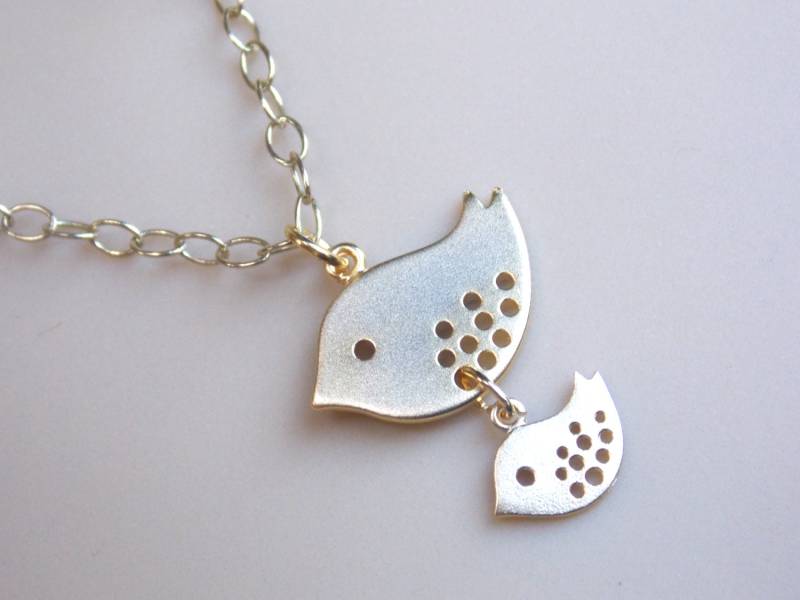 Vogel-Halskette, Gold Vogel Und Birdie, Mutter Baby Vogel, Zwei Vogel-Anhänger, Spatz Süße Baby-Dusche-Geschenk, Mütter Geschenk, Mama Geschenk Vogel-Halskette, Gold Vogel Und Birdie, Mutter Baby Vogel, Zwei Vogel-Anhänger, Spatz Süße Baby-Dusche-Geschenk, Mütter Geschenk, Mama Geschenk von mlejewelry