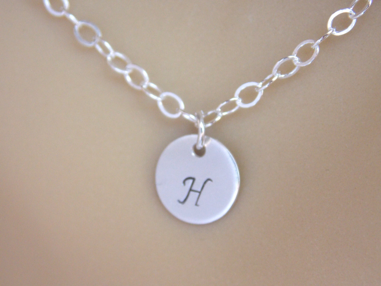 sterling Silber Schmuck, Trauzeugin Geschenk, Personalisierte Halskette, Kreis Anhänger, Initial Mutter Geschenk sterling Silber Schmuck, Trauzeugin Geschenk, Personalisierte Halskette, Kreis Anhänger, Initial Mutter Geschenk von mlejewelry