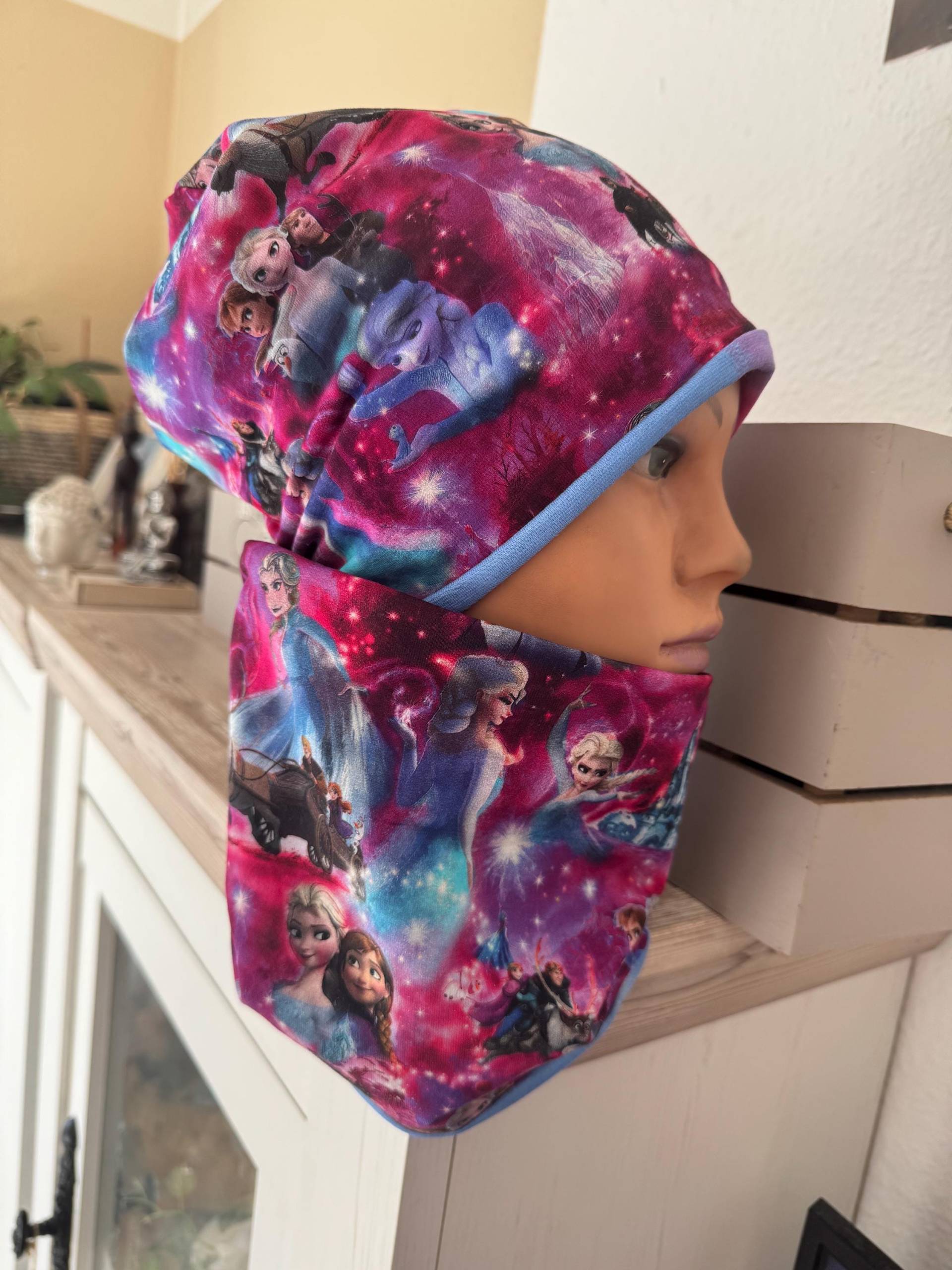 Anna Elsa Frozen Mütze Und Loop Anna Elsa Frozen Mütze Und Loop von modebine