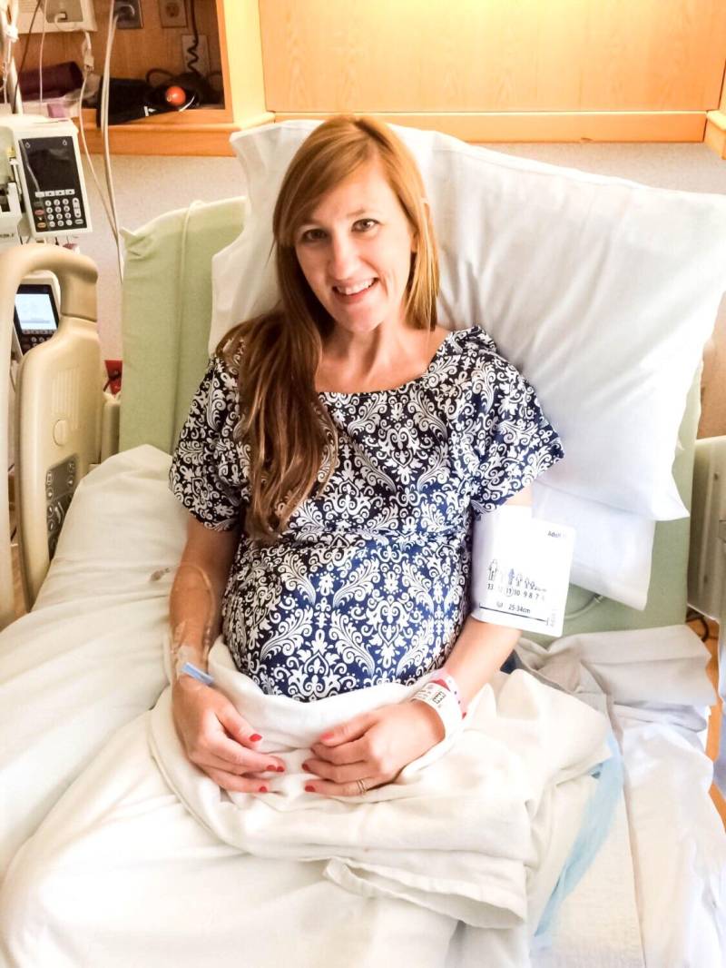 Navy Damast Entbindungsheim Kleid -Super Soft -Perfekt Druckknöpfe Zum Stillen, Haut Zu Und Epiduralanästhesie von modmum