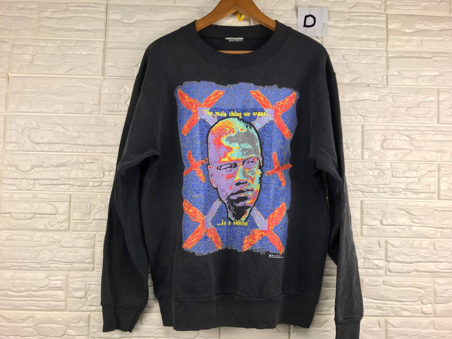 Jahrgang Malcom X Dr. Betty Shabazz 1992 M Größe Sweatshirt Jahrgang Malcom X Dr. Betty Shabazz 1992 M Größe Sweatshirt von mohdhusnitahir77