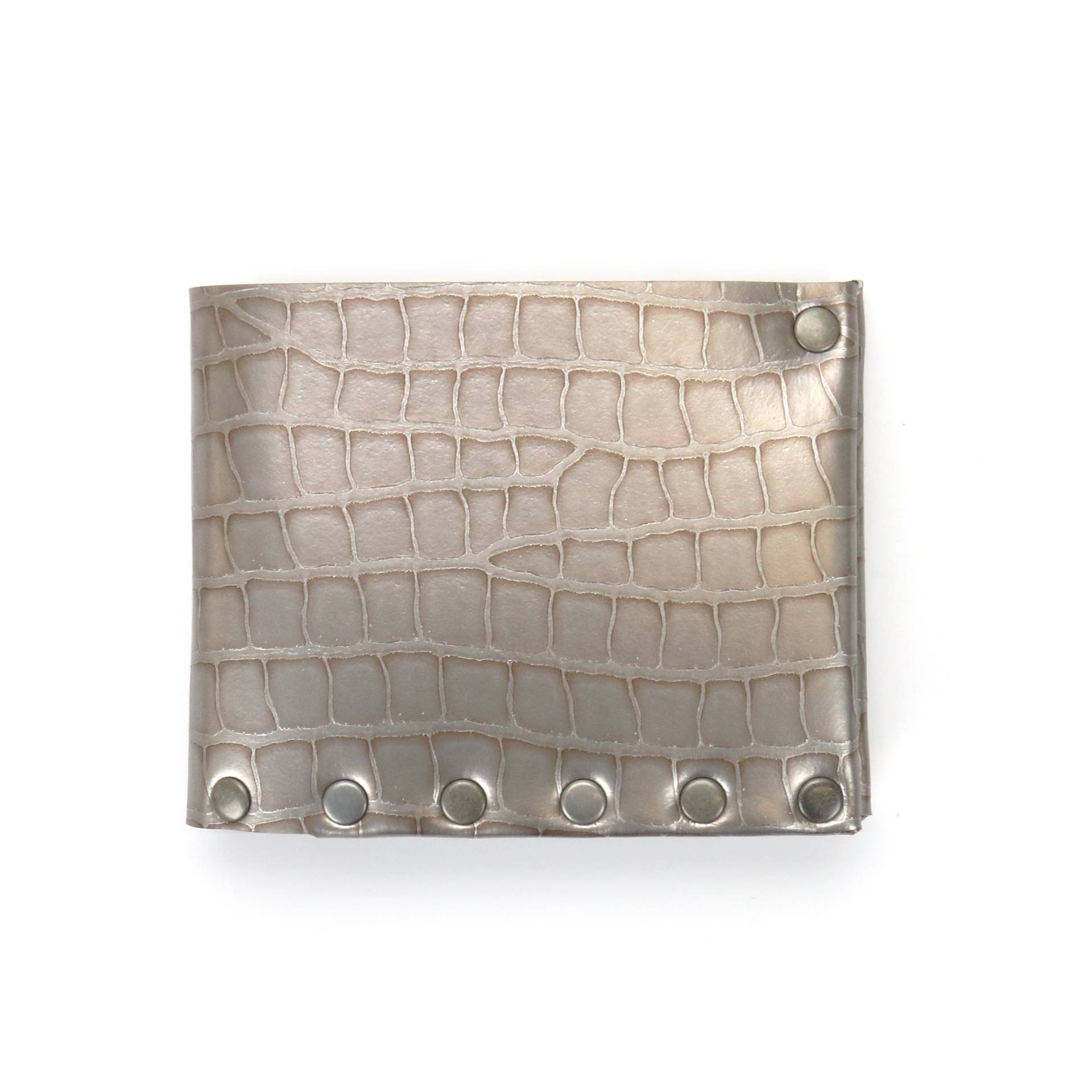 Krokodil-Faltwallet | Silbernes Krokodilwallet Bi-Fold Card Holder Money Vegan-Leder-Wallet Made in Usa Von Mohop von mohop