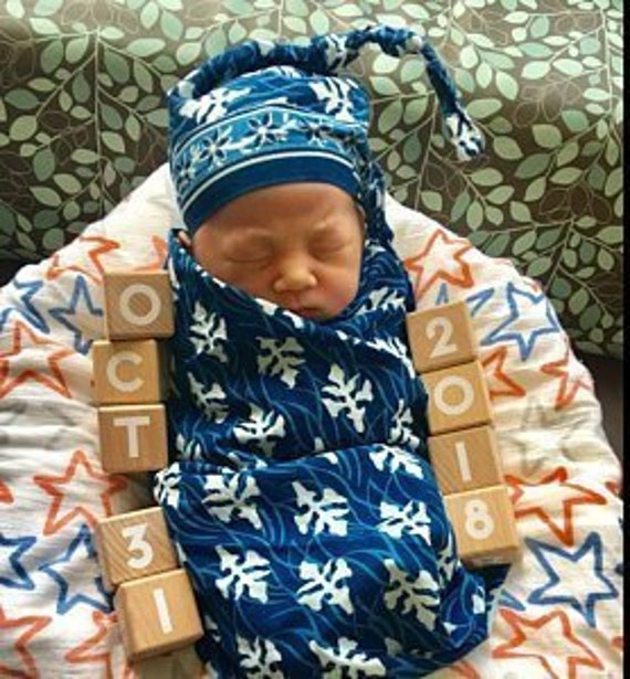 Add On Angebot Für Passende Baby Mütze von mommyrobeclothing