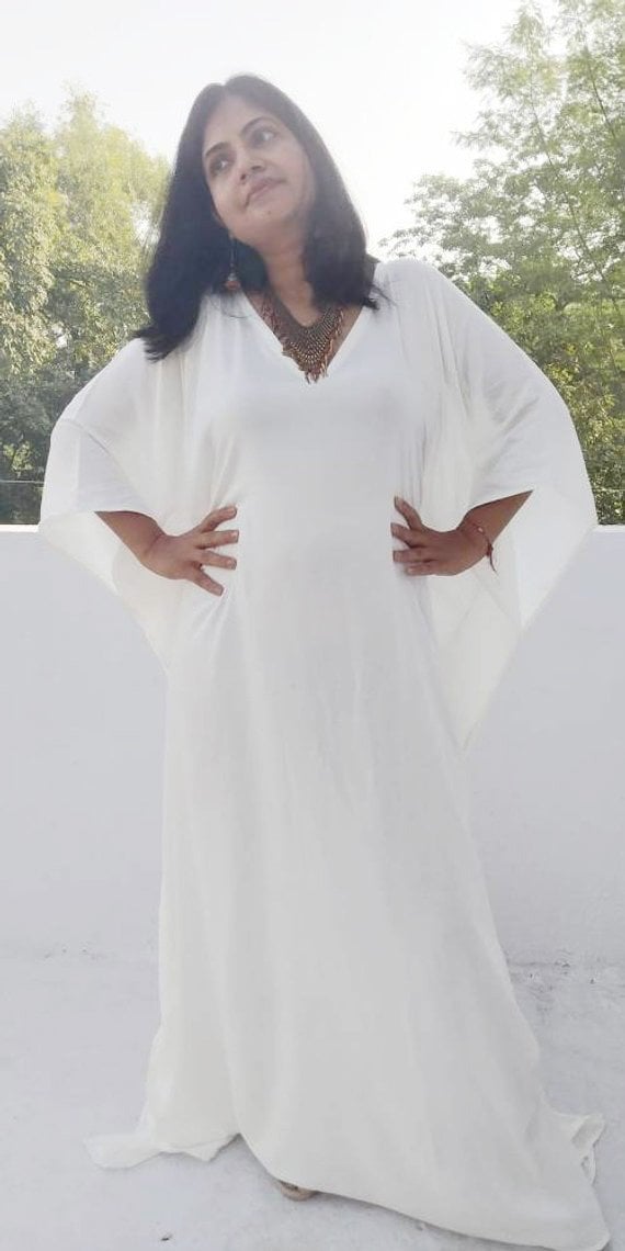 Off-White Rayon Kaftan, Maxikleid, Strandkleid, Strandpartykleid, Handgemacht, Locker Sitzendes Umstandskleid, Abendkleid von mommyrobeclothing