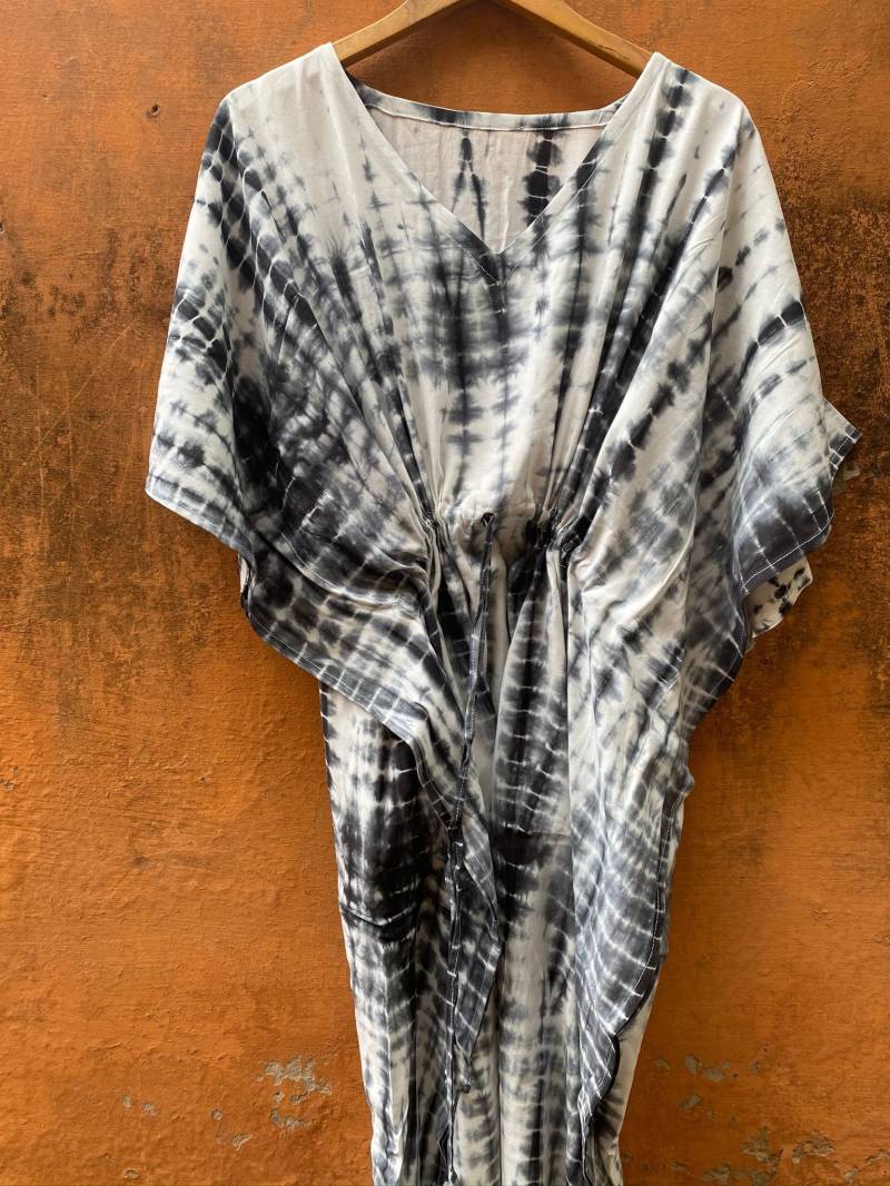 Plus Größe Kaftan Kleid, Robe Cocktail-Party Kaftan, Strand Tragen, Loses Free Size Tie Dyed von mommyrobeclothing