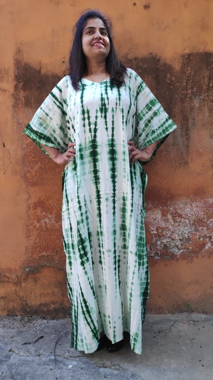 Tie Dye Kaftan Kleid, Plus Größe Kaftan, Kimono, Rayon Rayon Maxi Kleid, Lange Kleid von mommyrobeclothing