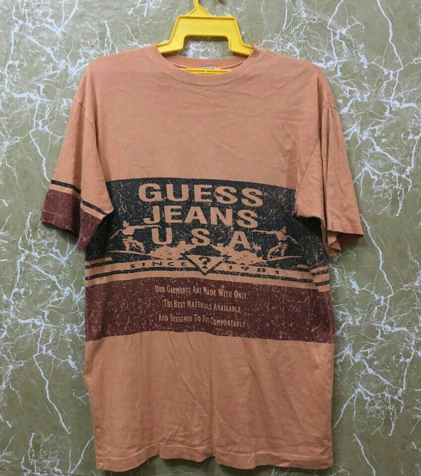 Vintage 90Er Jahre Guess Jeans Usa Big Logo T-Shirt Orange Farbe M Grösse von monalisausedauction