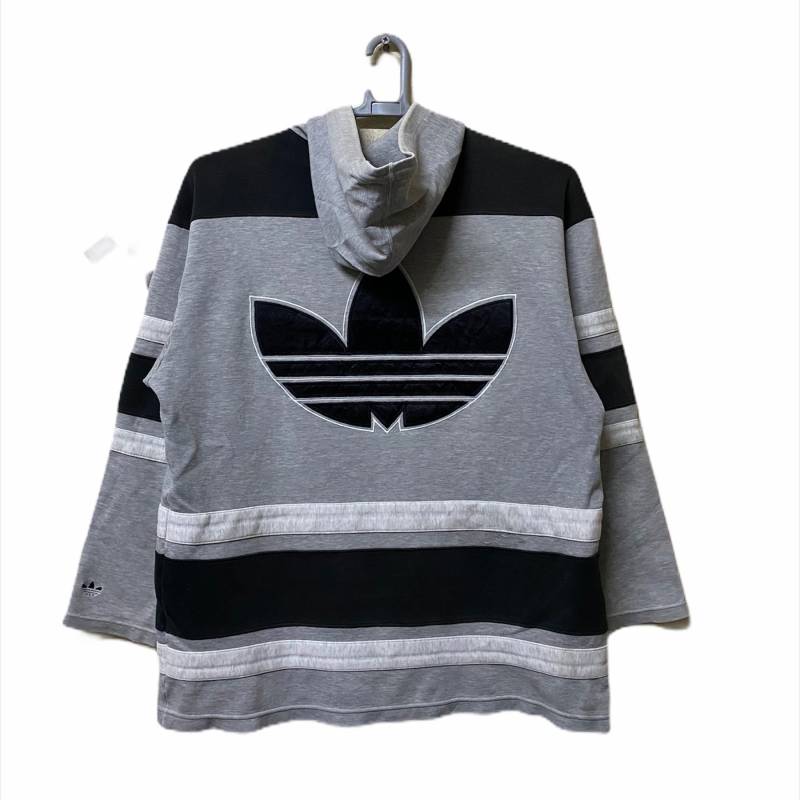 Vintage Adidas Großes Logo Hoodies Embroidery Big Sweatshirt L Größe von monalisausedauction