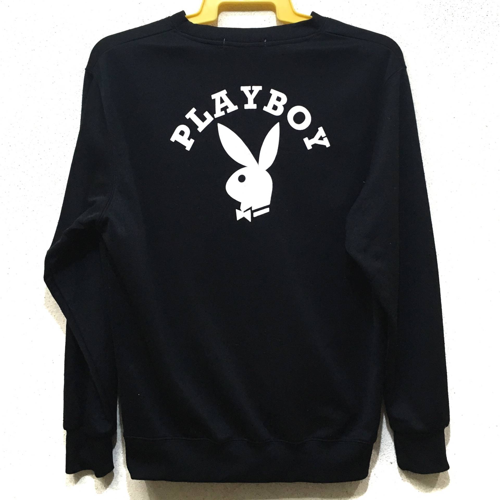Vintage Rabbit Bunny Sweatshirt Schwarze Farbe von monalisausedauction