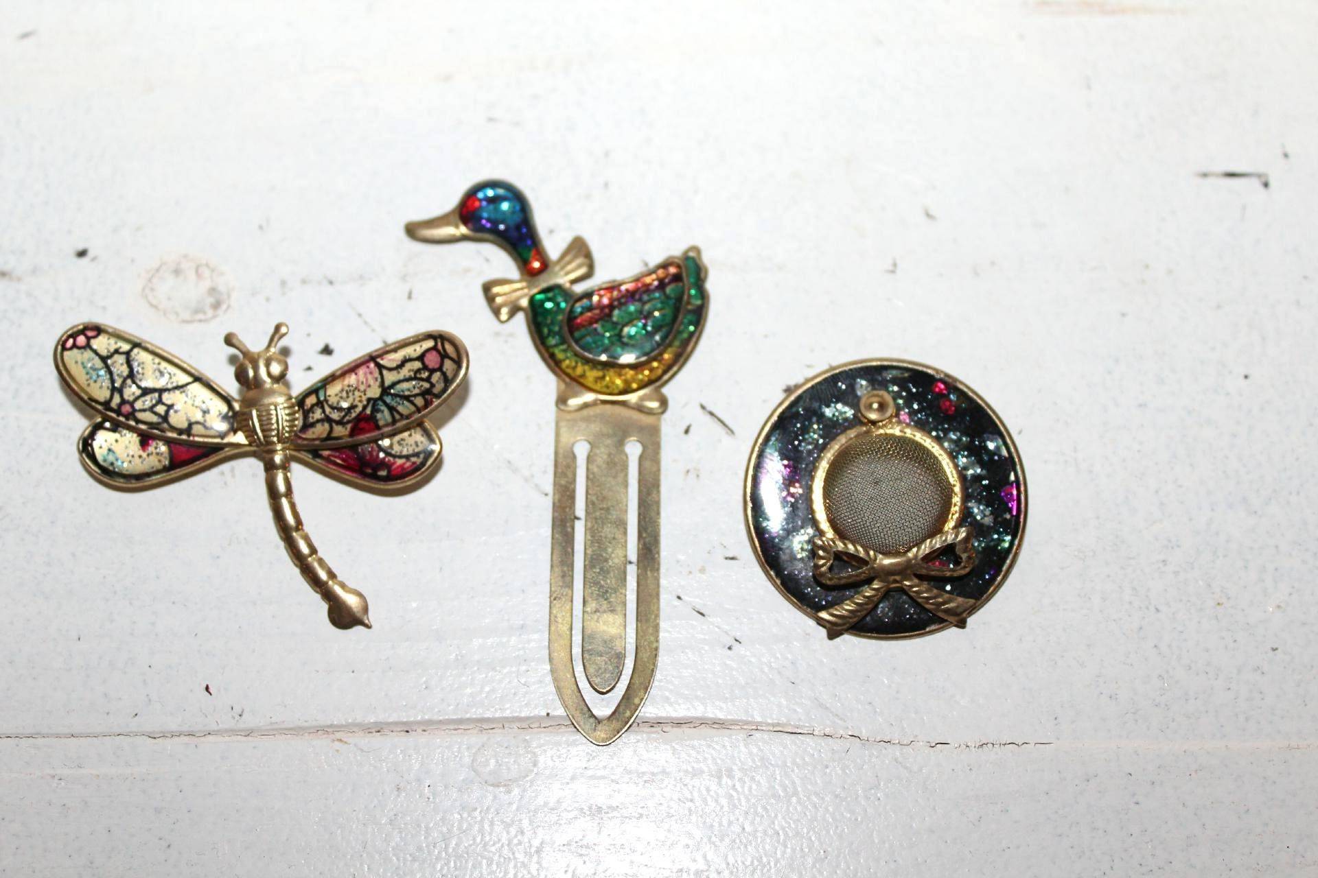 Goldene Broschen Und Lesezeichen von monamievintageDE